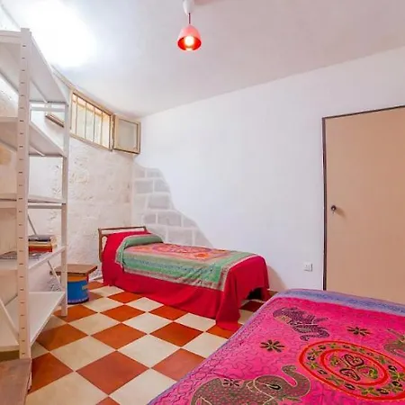 Odetta - Anfora Torre Colimena